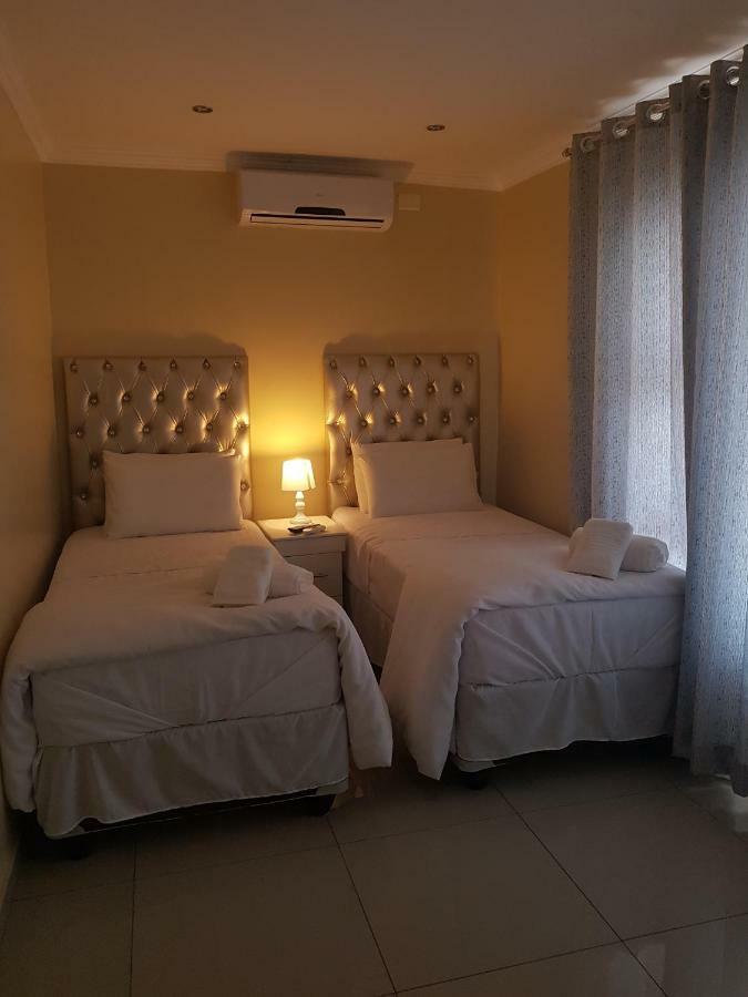 Munisa Guest House Johannesburg Eksteriør billede